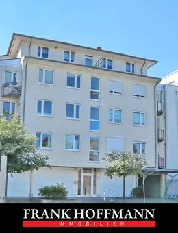 3,5 Zimmer-Wohnung mit zwei Balkonen und Aufzug in Hamburg-Alt-Rahlstedt - Hamburg