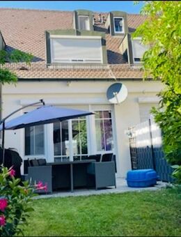 Zentrales Wohnglück mit tollem Garten - einziehen und sich direkt wohlfühlen - Ehingen (Donau)