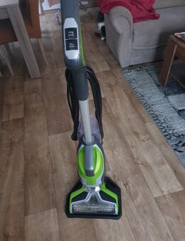Staubsauger von Bissell Swivel zuverkaufen - Barby (Elbe)