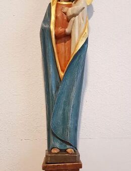 Moderne Madonna mit Jesus Kind heilige Maria Mutter Gottes Christen - Nürnberg