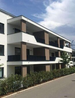 Moderne 2.5-Zimmer-Wohnung mit Balkon in Nürtingen - Nürtingen