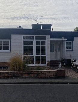 Modernisiertes, barrierefreies Reihenendhaus mit Einliegerwohnung - Langgöns