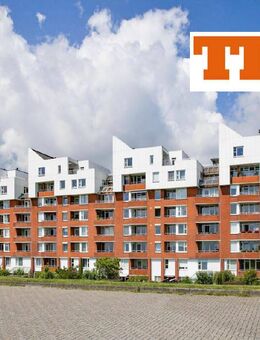 TT bietet an: Panoramablick auf Meer & Hafen - Lichtdurchflutete Eigentumswohnung am Südstrand mit zwei Bädern und Tiefgaragenstellplatz! - Wilhelmshaven