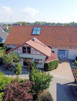 Residenz in traumhafter Thüringer Lage - Einfamilienhaus mit ausgebauter Scheune - Amt Wachsenburg