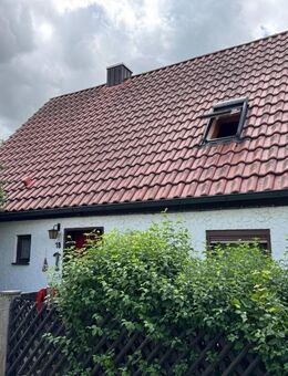 Hier ist es. Endlich rein ins bezahlbare Eigenheim. Doppelhaushälfte in Ansbacher OT zu verkaufen - Ansbach