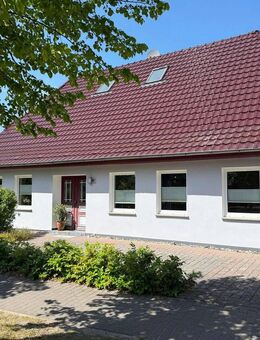 Behinderten- und rollstuhlgerechte Ferienwohnung mit Terrasse in zentraler Lage - Dierhagen (Ostseebad)