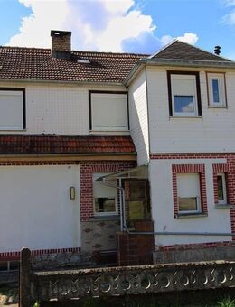 Modernisiertes Einfamilienhaus mit Nebengebäuden und Grundstück im Grünen - Viernau