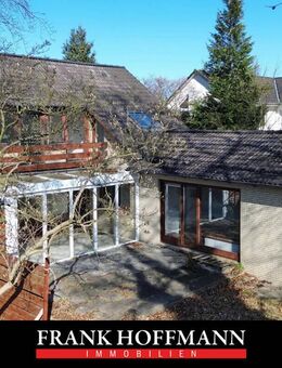 Einfamilienhaus oder Baugrundstück in attraktiver Lage von Henstedt-Ulzburg (Rhen) - Henstedt-Ulzburg