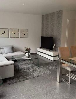 Renovierte 2-Zimmerwohnung im 1. OG mit Balkon - Rhede