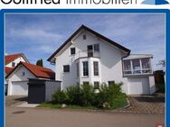 In bester Lage: Freistehendes Einfamilienhaus am Feldrand mit vielen Extras! - Erbach (Baden-Württemberg)