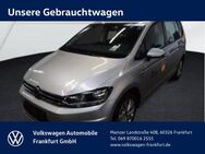 VW Touran, 1.5 TSI Comfortline Comfortline OPF, Jahr 2022 - Frankfurt (Main)