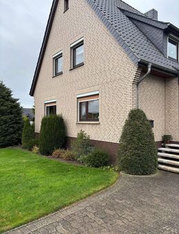 Über 6 Zimmer & Baugrundstück??? Hier!!! - Syke