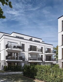 Raumwunder mit Stil - 3-Zimmer - Großzügiger Wohn-und Essbereich - Balkon - Tageslichtbad - Offenbach (Main)