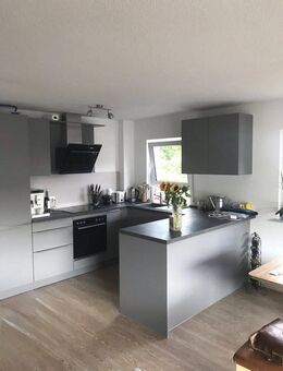 Moderne 3 Zimmer Wohnung in Bempflingen - Bempflingen