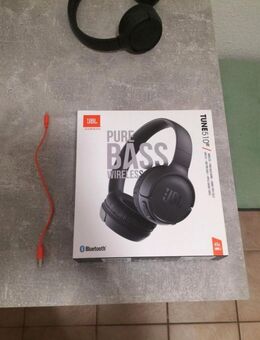 JBL TUNE510 Kopfhörer mit Bluetooth - Essen