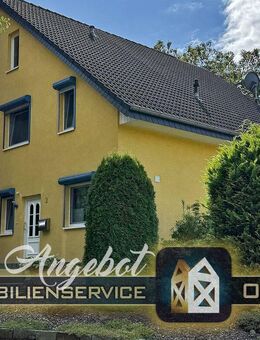 ::: Lebendige Farben, klare Formen – ein DHH Zuhause mit Charakter in Bestlage ::: - Löhne