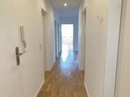 Modernisierte 3-Zimmer Wohnung am Sallerner Berg mit Domblick - Regensburg