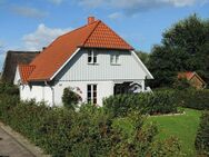 LANDHAUSIDYLLE AN DER OSTSEE - Provisionsfrei - Kalkhorst