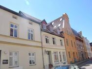 große 1-Zimmer-Wohnung direkt in der Stralsunder Altstadt - Stralsund