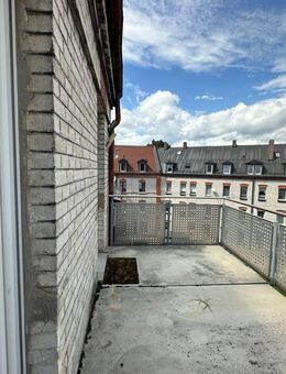 Over the Top 3-Zimmer mit Balkon - Amberg