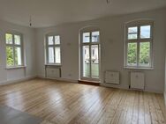 3-Zimmer-Albauwohnung mit Balkon - Bezugsfrei - frisch saniert - Provisionsfrei - Berlin