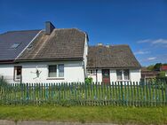 Sanierungsbedürftige Doppelhaushälfte in Velgast zu verkaufen. - Velgast