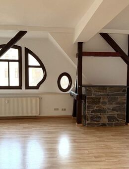 Süßes Nest im Dachgeschoß mit Wohlfühlgarantie - Magdeburg