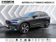 Volvo XC60, B4B Plus Dark FOUR-C H K, Jahr 2023 - Berlin