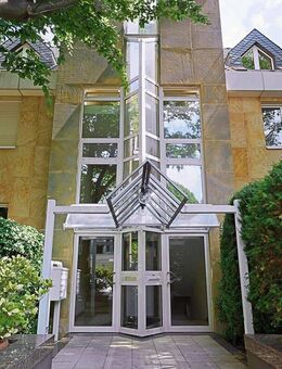 Exklusive 4-Zimmer-Maisonette-Wohnung mit Garten und Terrasse im Herzen des Zooviertels - Düsseldorf