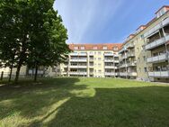 SCHICKE DACHGESCHOSSWOHNUNG MIT GUTEM SCHNITT Am Puls der Stadt und nahe der Elbe. - Dresden