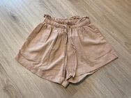 Modell: Short von SHEIN Gr.S - Lippstadt