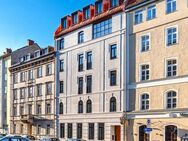 Wohnung im Rohbauzustand mit Townhouse-Flair und Dachterrasse in Toplage - München