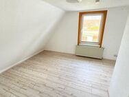 Absolut zentral. Saniertes und modernes Einfamilienhaus wartet auf DICH. Garten inklusive - Heide