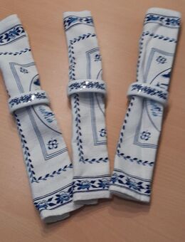 3 Porzellan-Serviettenringe mit Servietten - Gaggenau