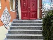 Luxuriöses Mehrfamilien-Landhaus - 355 m², 3 WE´s, umfangreich modernisiert, Schwimmteich! - Schlüsselfeld