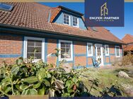 +++ RESERVIERT +++ DHH mit Charme - Fachwerk, Kamin & Sauna auf großzügigem Grundstück - Hohen Demzin