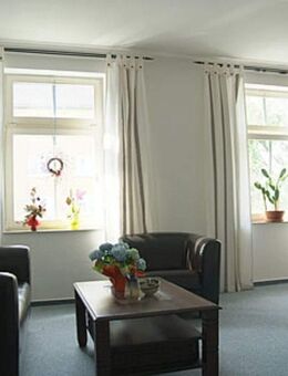 Attraktive 2-Zimmer-Wohnung mit Einbauküche, sonniger Süd-Ausrichtung - Cottbus