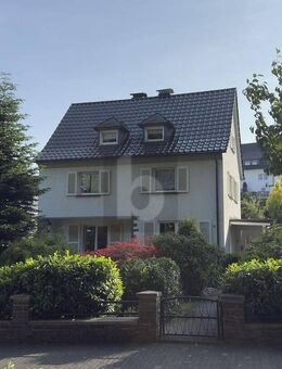 EXKLUSIVES WOHNEN MIT GARTENPARADIES - Attendorn (Hansestadt)