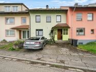 Renovierungsbedürftiges Reihenmittelhaus in ruhiger Lage von Kollnau - Waldkirch