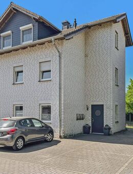 Wunderschöne, offene Dachgeschosswohnung mit Balkon und herrlichen Weitblick in Rheine-Wadelheim - Rheine