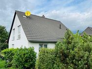 Schönes Einfamilienhaus mit Traumgarten in ruhiger sonniger Lage - Frohburg