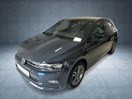 VW Polo, 1.0 TSI Comfortline, Jahr 2021 - Frankfurt (Main)