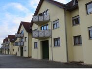 Helle 2-Raum-Wohnung im 1. Obergeschoss mit Tiefgaragenstellplatz und Balkon - Weißenborn (Thüringen)