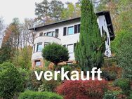 verkauft - Repräsentatives Wohnhaus mit Erker auf 23,7 ar Grundstück in ruhiger und erhabener Lage von Mettlach - Mettlach