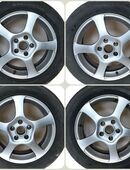 Audi A3 8P Audi A4 B5 B6 A6 4B VW Caddy EOS VW Golf 5 6 Passat Touran Alu-Felgen in 48301