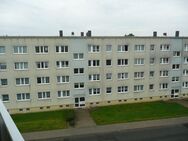 Kleine modernisierte Wohnung mit Balkon - Warin