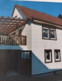 Erbenhausen, EFH + Nebengeb. - Erbenhausen