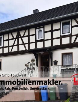 Fachwerkhaus mit großem Grundstück und Gestaltungspotenzial - Kleinmaischeid