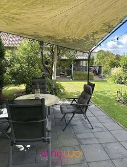 Charmante Doppelhaushälfte mit großem Garten, Kaminofen und Platz für die ganze Familie - Sickte