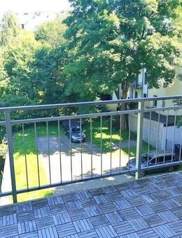 !! 5-Zimmer-Wohnung mit 2 Bädern, 2 Balkonen und PKW-Stellplatz !! - Chemnitz